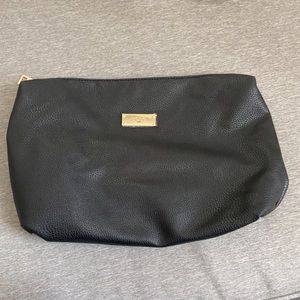 BCBG Paris purse